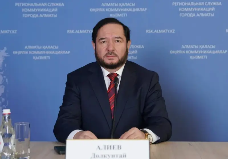 Долкунтай Алиев: реформы, закрепленные в Конституции Казахстана, определяют новый этап развития общества
