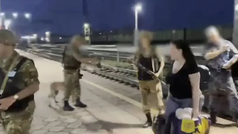 Жазадан жалтарған қазақстандық әйел Ресейден экстрадицияланды