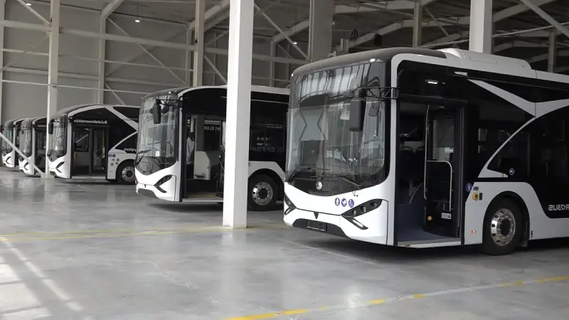 Алматыда жасалған электрлі автобустар Еуропаға жөнелтілді