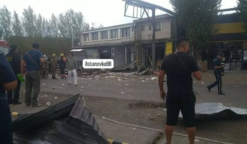 Взрыв прогремел в Астане: пострадали три человека (ВИДЕО)