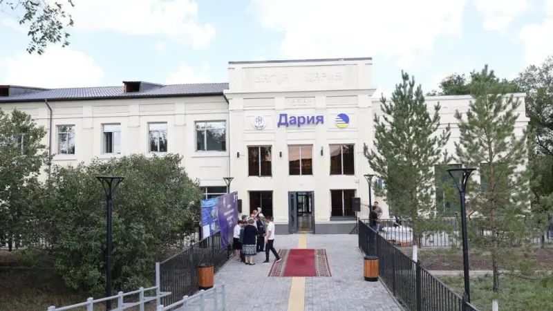 Три железнодорожных вокзала открыли после реконструкции в Казахстане