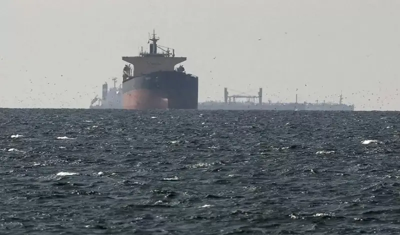 Трамп Ормуз бұғазы ашылатынын мәлімдеді