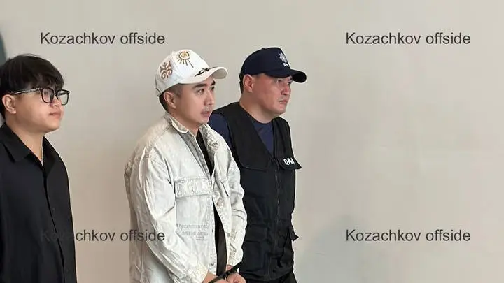 Вьетнамнан экстрадиция: блогер Қайсар Қамза Қазақстанға жеткізілді