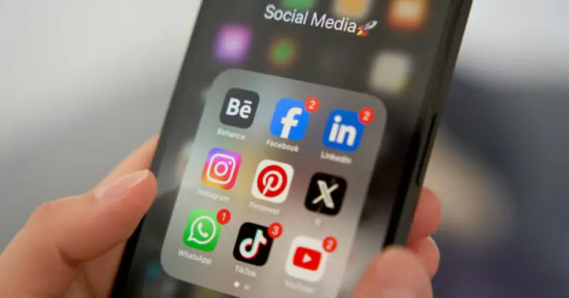   TikTok-та балағат сөз айтқан шымкенттік 10 тәулікке қамалды   