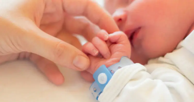   Ана өлімі 17,5 пайызға, жол-көлік оқиғаларынан болатын өлім 20,9 пайызға төмендеді   