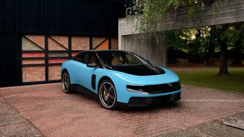 Электрокар Ferrari Luce продали за рекордные $40 млн на аукционе