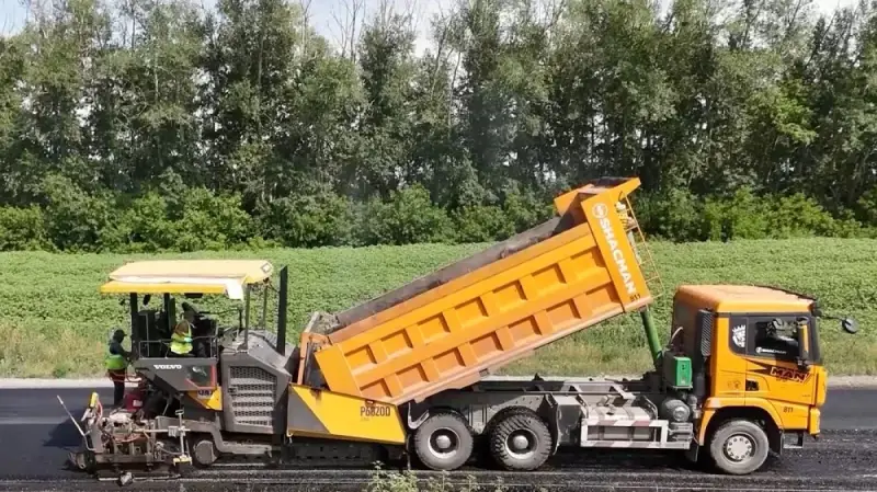В ВКО завершается масштабный ремонт республиканской автодороги