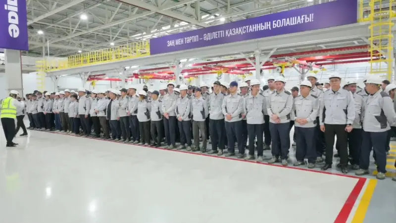 «Әділет» партиясының өкілдері Қостанайда еңбек ұжымдарымен кездесті