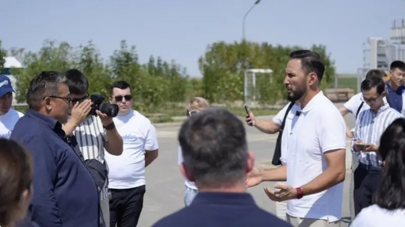 Respublica ознакомилась с первым урожаем "Айдана Агро" в Атырау