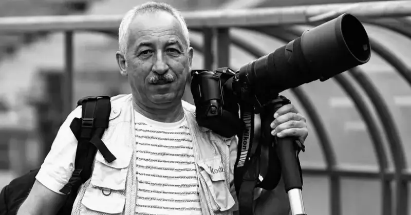  Қайрат Рысқұлбековті сот залында суретке түсірген фототілші Юрий Беккер өмірден өтті 