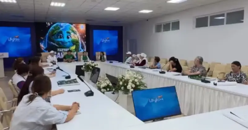  «Байтақ» партиясының мүшелері Ұлытау облысының тұрғындарына бағдарламасын таныстырды 