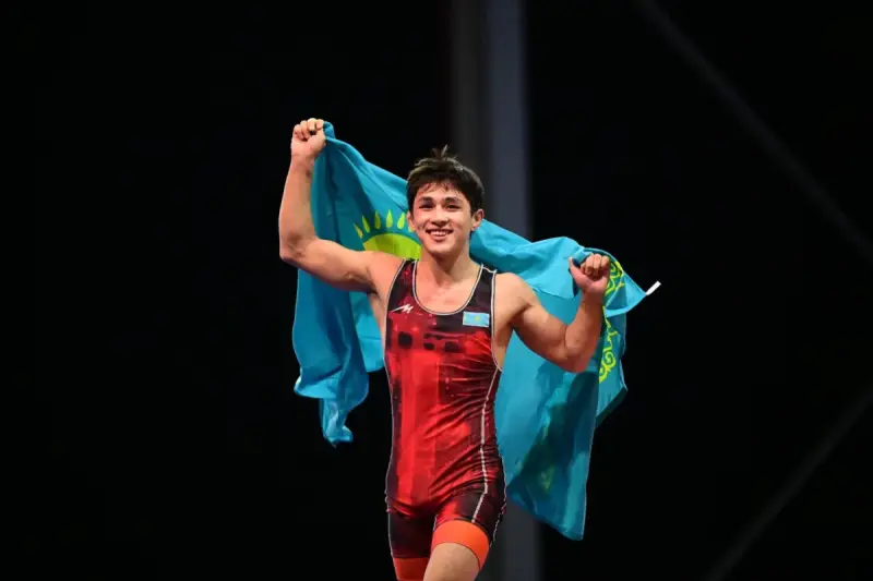 Бекасыл Асамбек U20 әлем чемпионатының жартылай финалына шықты