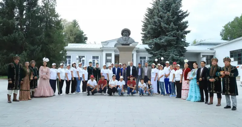  Алматы облысында Жамбыл Жабаевтың 30-дан астам ұрпағы Құрылтай сайлауында дауыс берді 