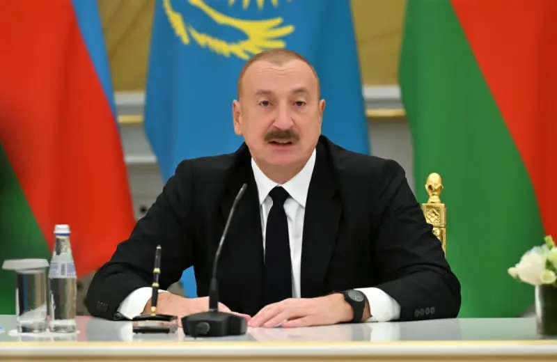 Алиев поздравил Токаева с успешным проведением первых выборов в Курултай