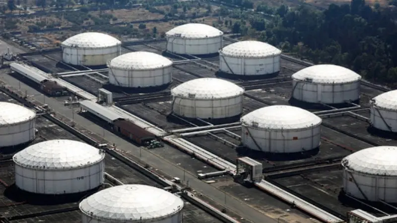 В Кыргызстане построят нефтехранилища для создания резервов топлива