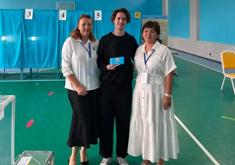 Олимпийский чемпион Михаил Шайдоров проголосовал в Алматы