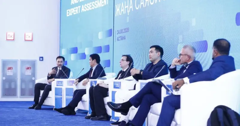  Сарапшылар Құрылтай сайлауының нәтижелері мен саяси жүйенің трансформациясын талқылады 
