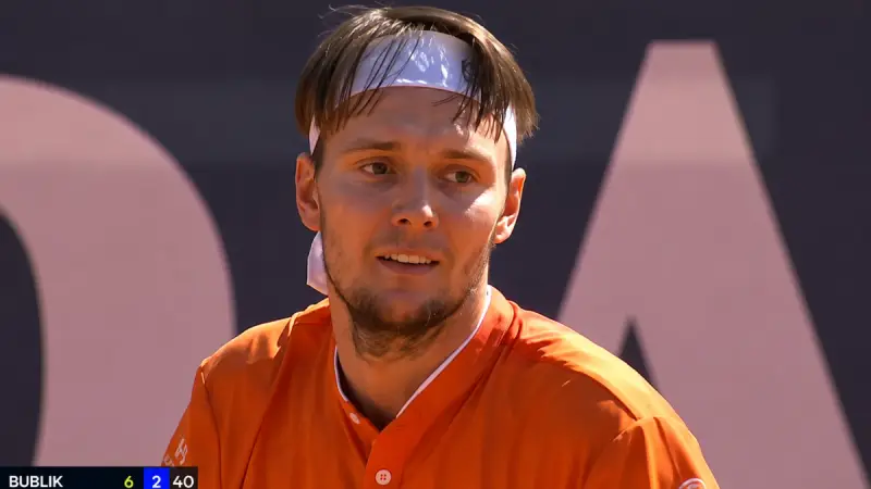 Александр Бублик потерял три позиции перед US Open
