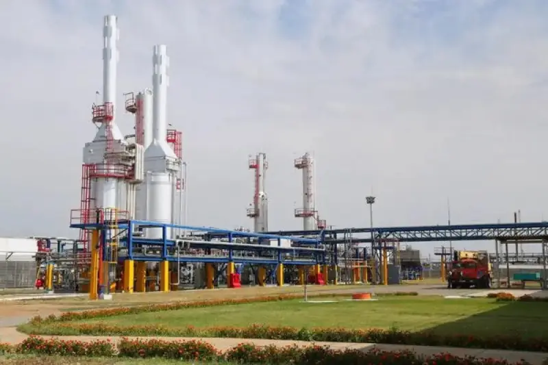Ресей Қазақстанға мұнай беріп, өндірілген отынның 70%-ын кері алады