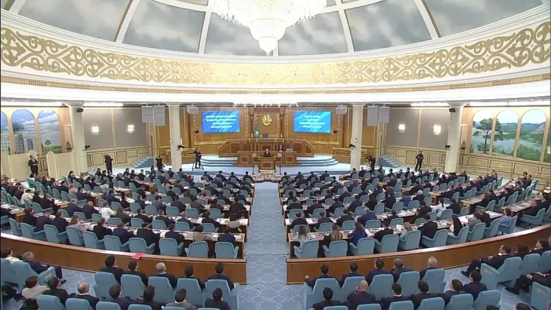 Құрылтай ресми түрде жұмысқа кірісті