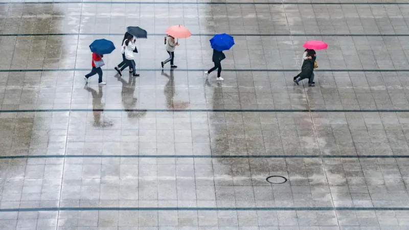 Штормовое предупреждение объявили в Казахстане на 1 сентября