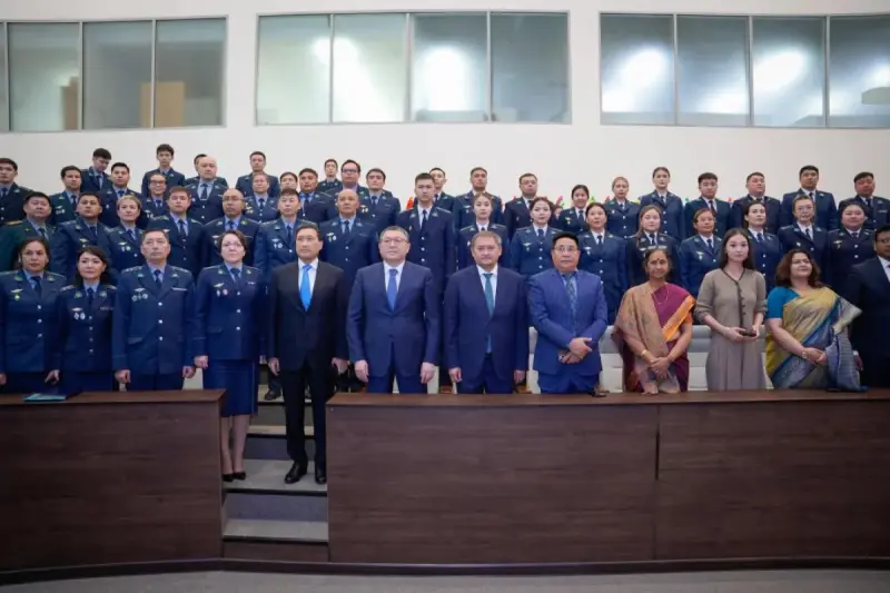 Екі диплом, халықаралық тәжірибе: Астанада жаңа білім беру бағдарламалары іске қосылды