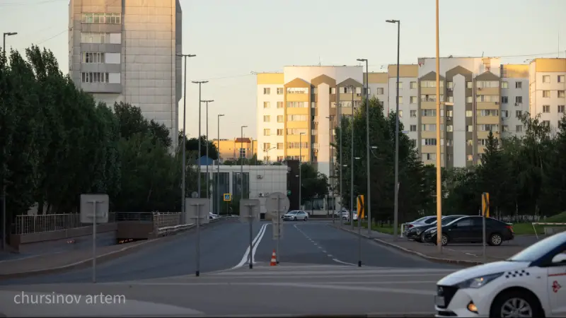 Астанада 46 жастағы велосипедші әйел «ГАЗельдің» астына түсіп қаза тапты