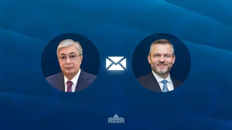 Глава государства направил поздравительную телеграмму Президенту Словацкой Республики