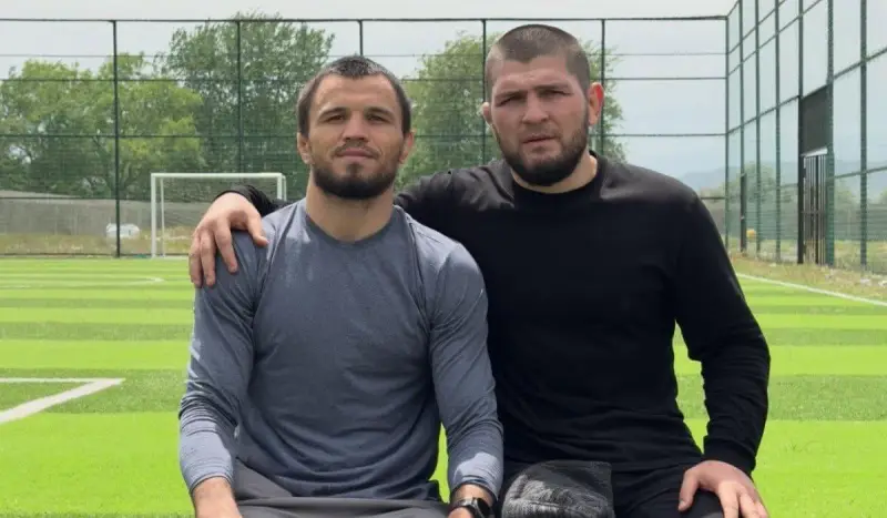 Умар Нурмагомедов опустился на пятое место в рейтинге UFC
