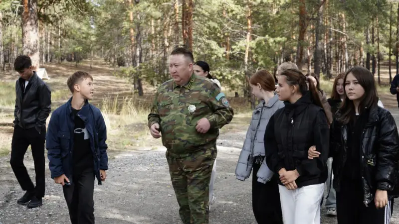 «Таза Қазақстан»: Семейлік балалар ормандағы қауіпсіздік ережелерін үйренді