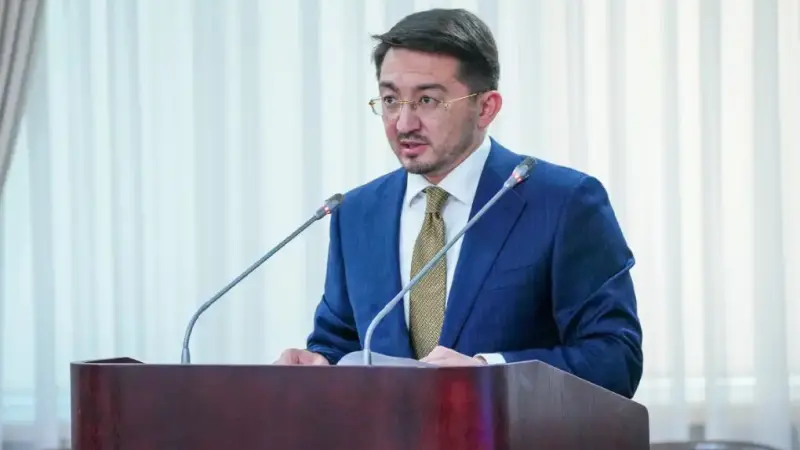 Жаслан Мадиев продолжит возглавлять Министерство ИИ и цифрового развития