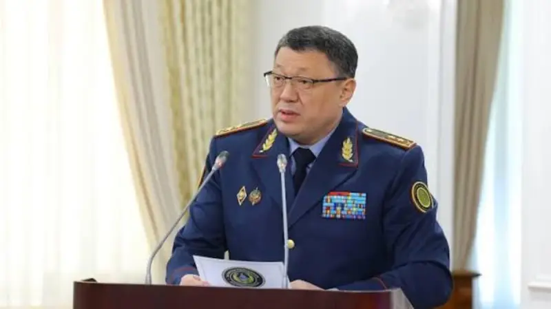 Ержан Сәденов Ішкі істер министрі болып қайта тағайындалды