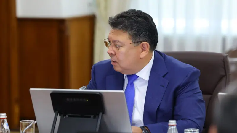 Бозумбаев остался премьер-министром Казахстана