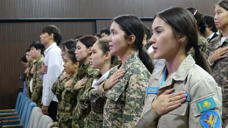 Военные и ветераны в школах: по стране стартовали «Уроки мужества»