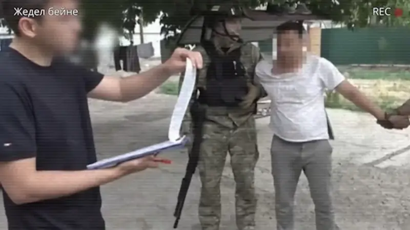 Адам ұрлау, бопсалау: Қазақстанда рэкет жасаған 24 қылмыстық топ ұсталды (ВИДЕО)