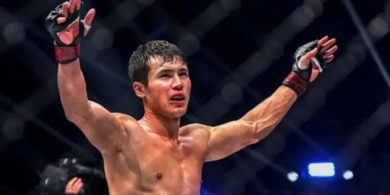 Еркебулан Токтар объявил о переговорах с UFC