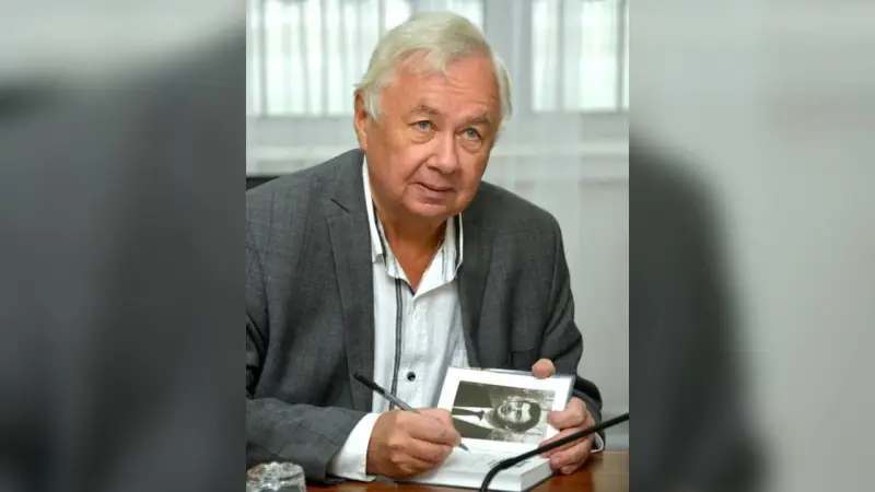 Тоқаев Қазақстанның халық жазушысына құттықтау жеделхатын жолдады
