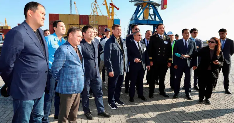  Үкімет: Нұрлыбек Нәлібаев Маңғыстаудағы стратегиялық нысандардың жұмысымен танысты 