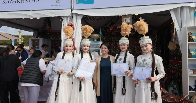   Париж төрінде қазақ мәдениеті мен ұлттық тағамдары ұсынылды   
