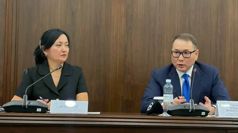 Қазақстан тауардан бөлек қандай қызметтерін шетелге сатып отыр?