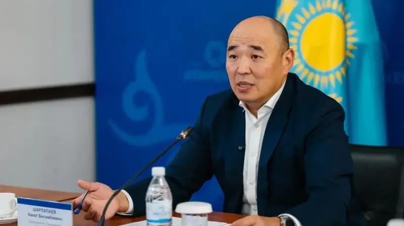 Экс-министр, утильалым және регби: ҚФФ атқару комитетінің жаңа мүшесі Қанат Шарлапаев деген кім?