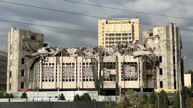 Шатыры демонтаждалған ҚазҰУ Студенттер сарайының жаңа келбеті қандай болады?