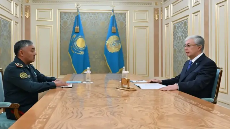 Токаев поставил задачи новому министру обороны Казахстана