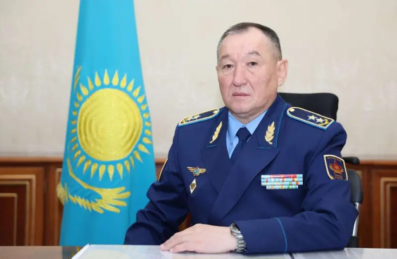 Министра обороны Даурена Косанова сняли с должности