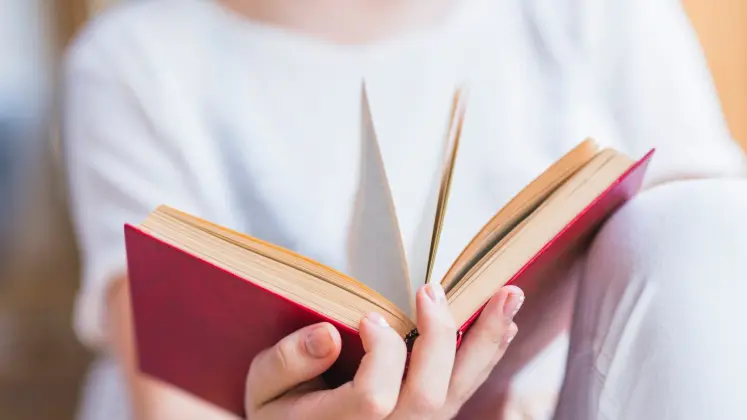 По 10 млн тенге за любовь к книгам: в Казахстане выберут лучших читателей