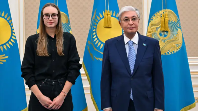 Рыбакина Тоқаевқа алғысын білдірді: «Қазақстан атынан өнер көрсетуді мақтан тұтамын»