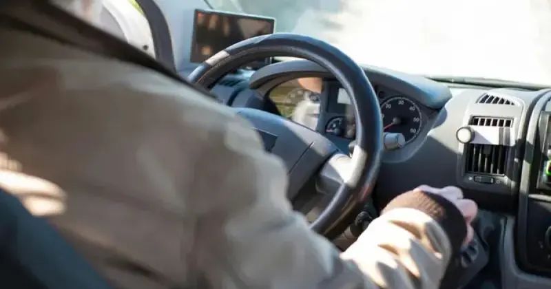  Абай облысында төрт жасөспірім көлікті ұрлап кетіп, кейін оны өртеп жіберген 