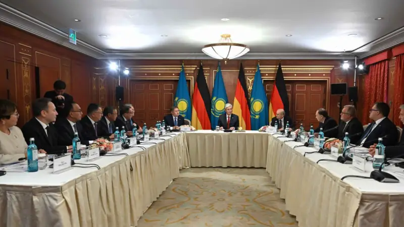 Мемлекет басшысы білім мен ғылымдағы серіктестікті жаңа деңгейге шығаруды ұсынды