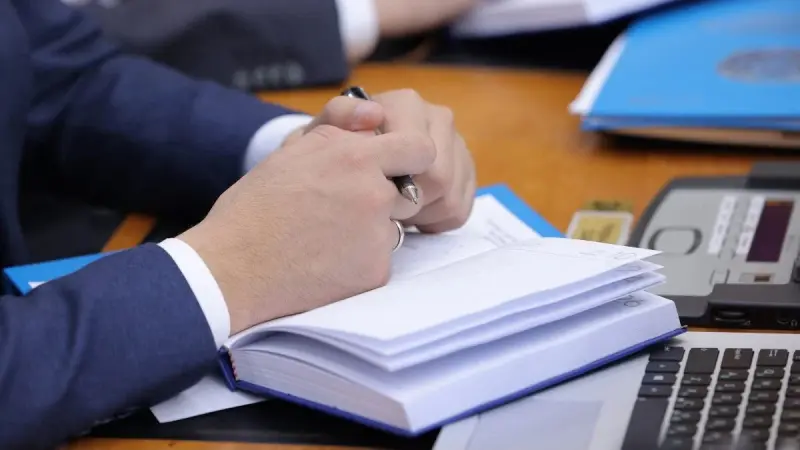 Киберқылмыспен күрес, Қатармен келісім: Құрылтайда төрт заң жобасы қаралып жатыр