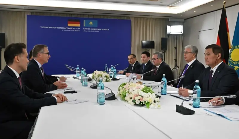 Тоқаев Siemens AG вице-президентімен кездесті